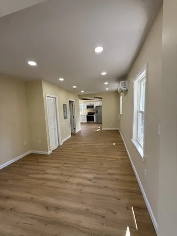 3 bed, 2 bath apartment for rent at 1 Pond Pl Unit 1, Franklin — photo 6 of 12