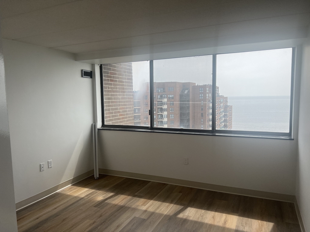 2 bed, 2 bath apartment for rent at 1 Pond St Unit 10E, Winthrop — photo 7 of 16