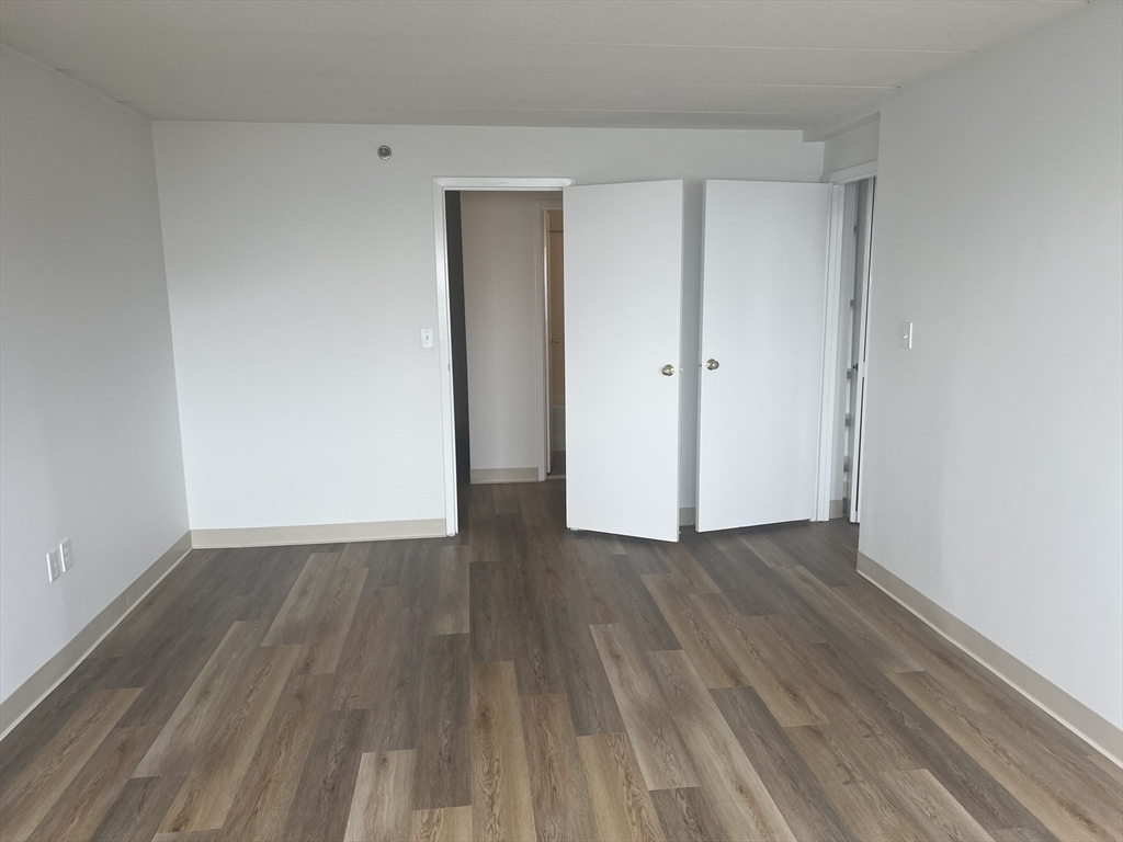 2 bed, 2 bath apartment for rent at 1 Pond St Unit 10E, Winthrop — photo 12 of 16