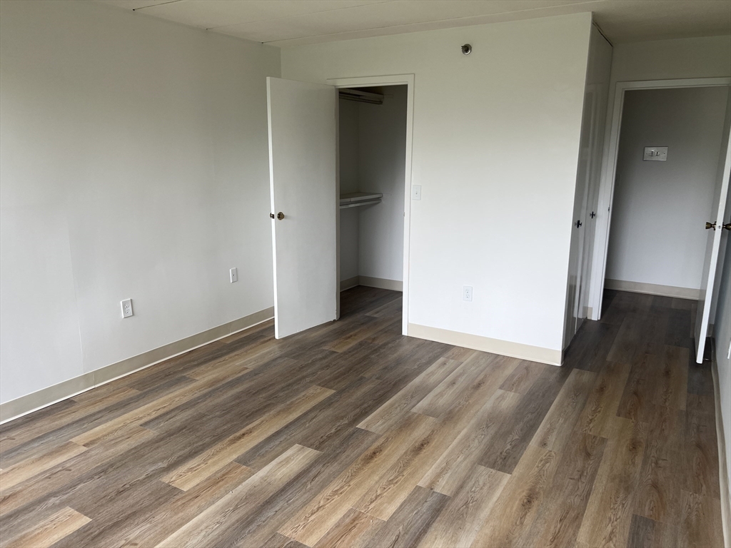 1 bed, 1 bath apartment for rent at 1 Pond St Unit 3K, Winthrop — photo 9 of 12