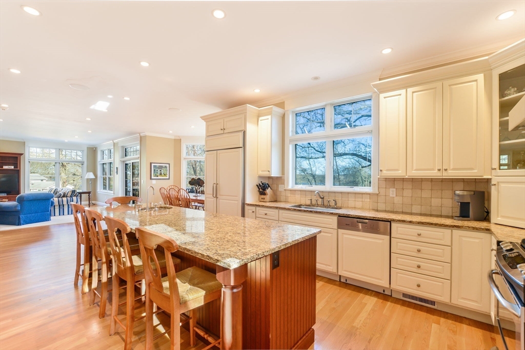 4 bed, 4+ bath apartment for rent at 1 Puddingstone Ln, Acoaxet — photo 13 of 42
