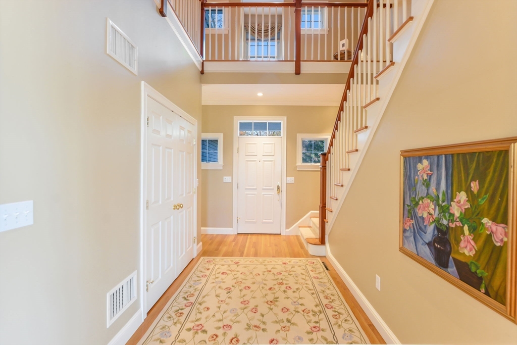 4 bed, 4+ bath apartment for rent at 1 Puddingstone Ln, Acoaxet — photo 7 of 42