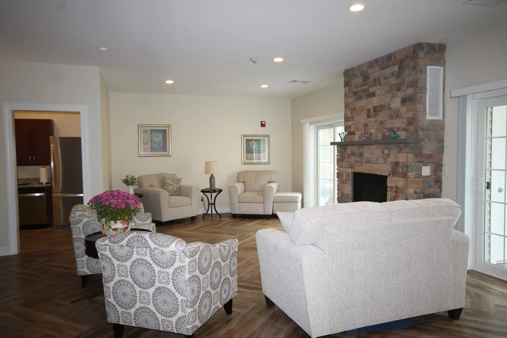 2 bed, 2 bath apartment for rent at 1 Regency Village Way Unit 106, Merrimac — photo 11 of 16