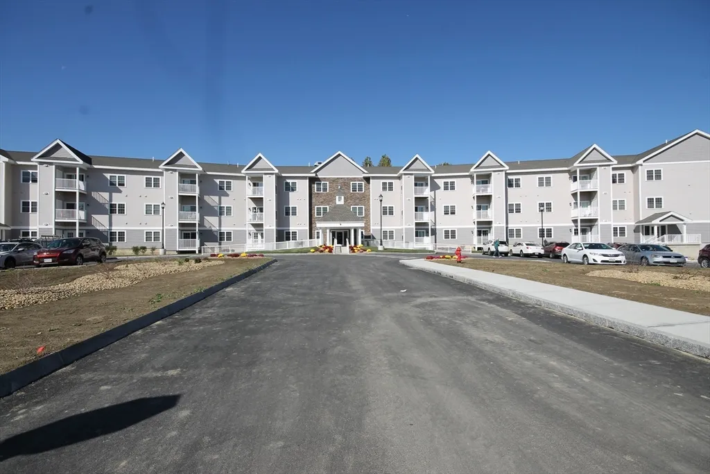 2 bed, 2 bath apartment for rent at 1 Regency Village Way Unit 316, Merrimac — photo 25 of 25