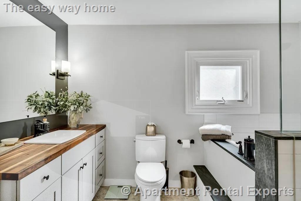 1 bed, 1 bath apartment for rent at 1 Riverside Pl Unit 1, Riverside — photo 8 of 20