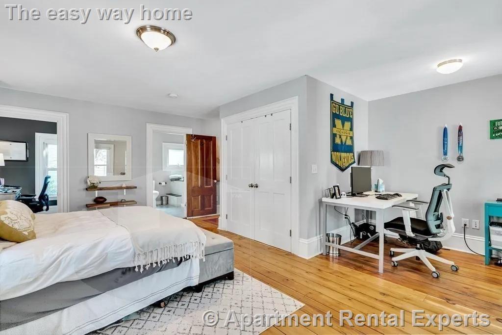 1 bed, 1 bath apartment for rent at 1 Riverside Pl Unit 1, Riverside — photo 11 of 20