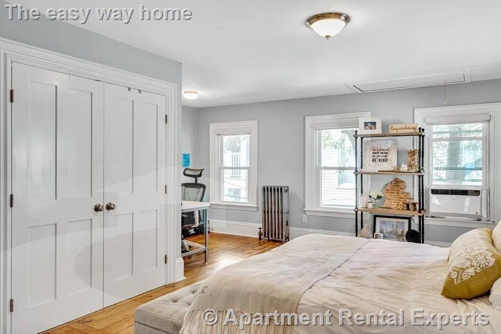 1 bed, 1 bath apartment for rent at 1 Riverside Pl Unit 1, Riverside — photo 12 of 20