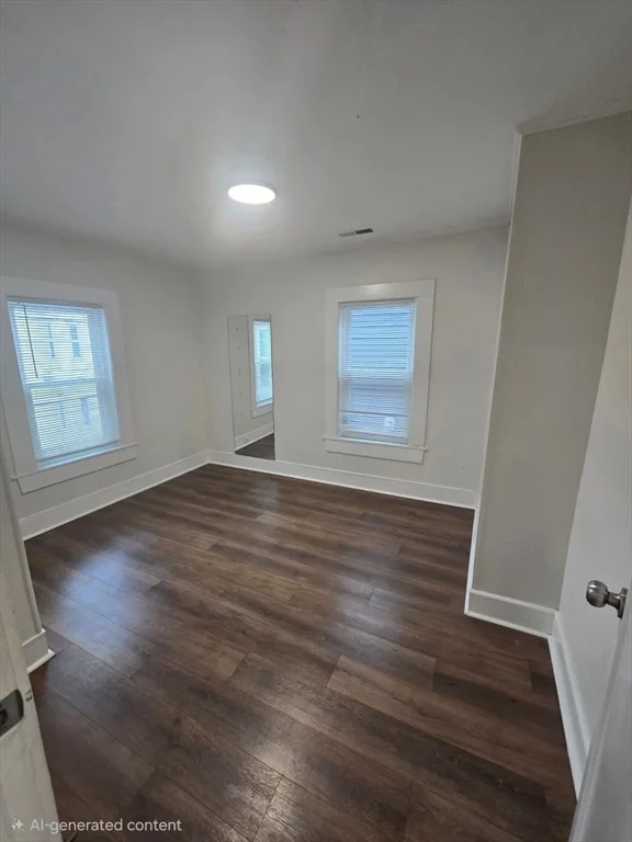 3 bed, 1 bath apartment for rent at 1 Rockdale Ave Unit 2, Lowell — photo 4 of 9