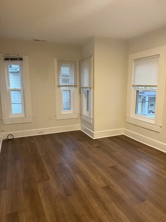 3 bed, 1 bath apartment for rent at 1 Rockdale Unit 2, Lowell — photo 6 of 10
