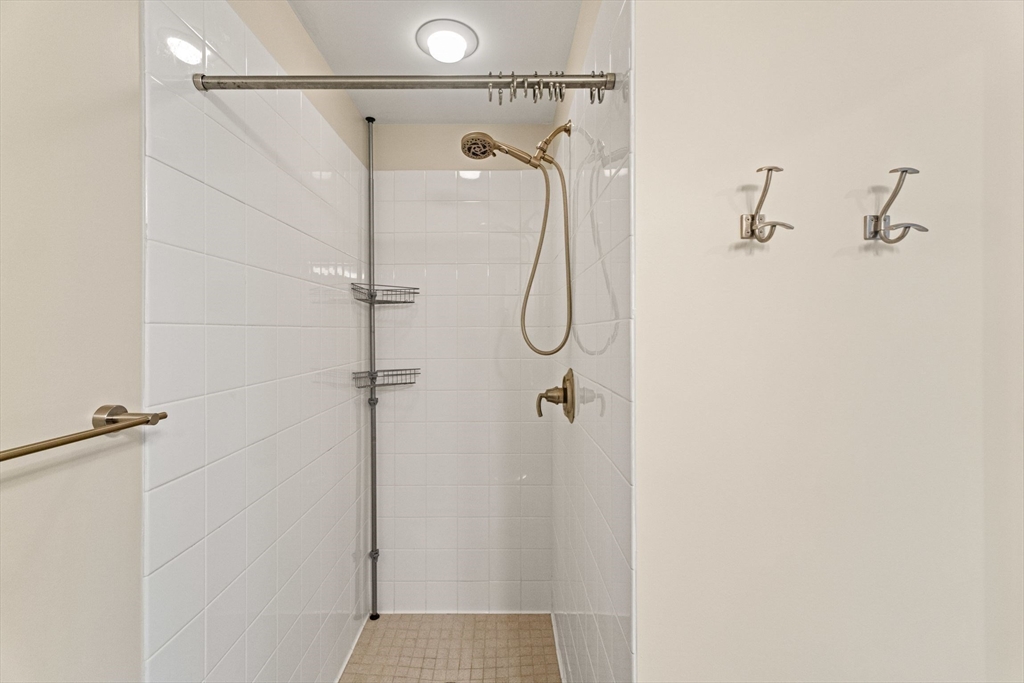 2 bed, 2 bath apartment for rent at 1 Russell St Unit 302, Cambridge — photo 16 of 21