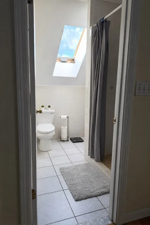 6 bed, 2 bath apartment for rent at 1 Sachem St , Unit 3, Mission Hill — photo 13 of 19