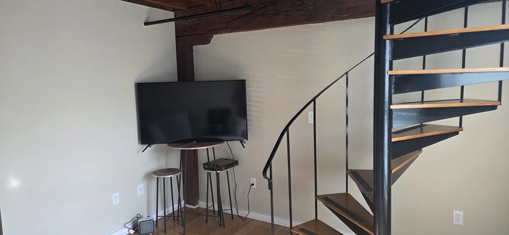 1 bed, 1 bath apartment for rent at 1 Samoset Ave Unit A, Mansfield — photo 8 of 17