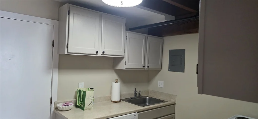 1 bed, 1 bath apartment for rent at 1 Samoset Ave Unit A, Mansfield — photo 12 of 17