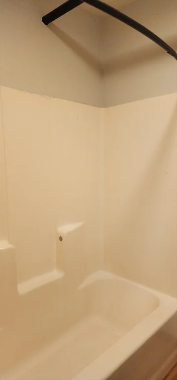 1 bed, 1 bath apartment for rent at 1 Samoset Ave Unit H, Mansfield — photo 4 of 9