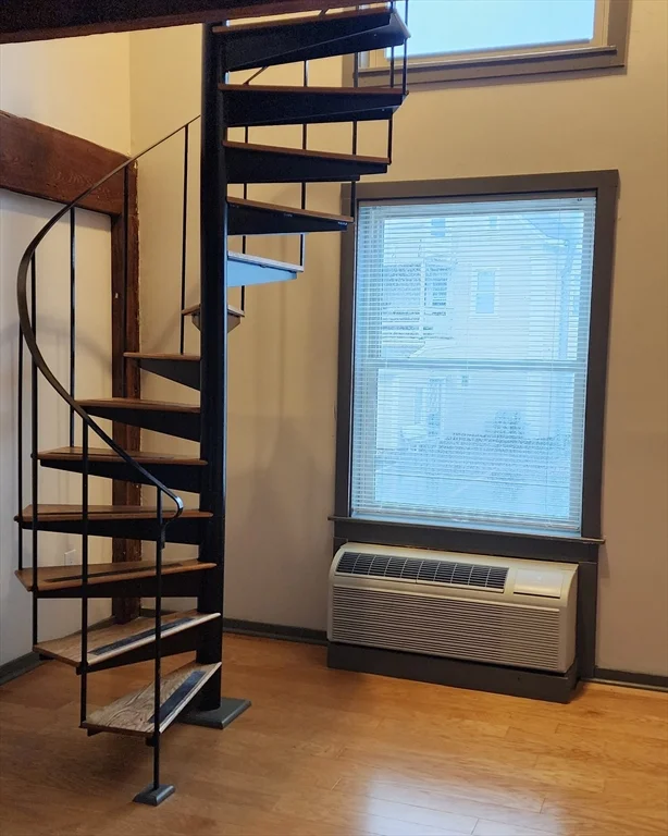1 bed, 1 bath apartment for rent at 1 Samoset Ave Unit H, Mansfield — photo 2 of 9