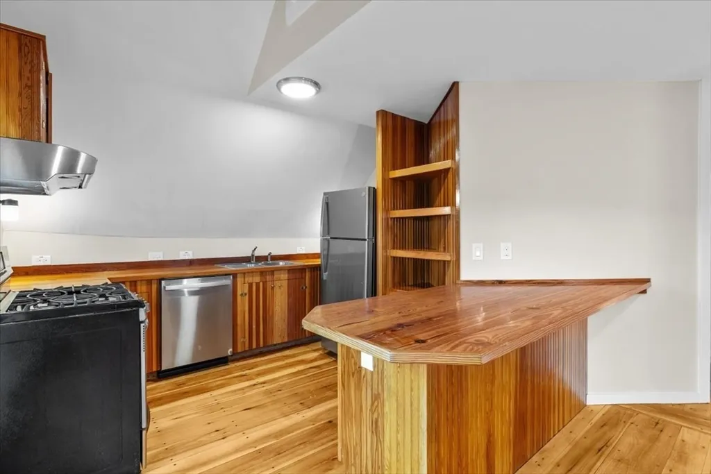 2 bed, 1 bath apartment for rent at 1 Samoset Ave Unit Tower, Mansfield — photo 26 of 32
