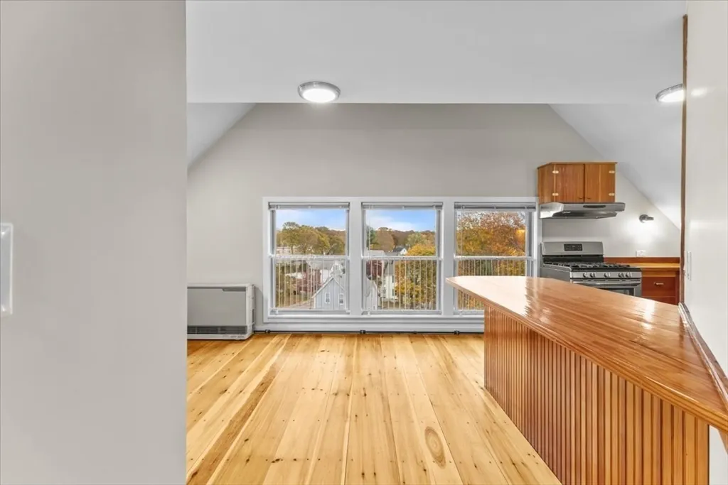 2 bed, 1 bath apartment for rent at 1 Samoset Ave Unit Tower, Mansfield — photo 24 of 32