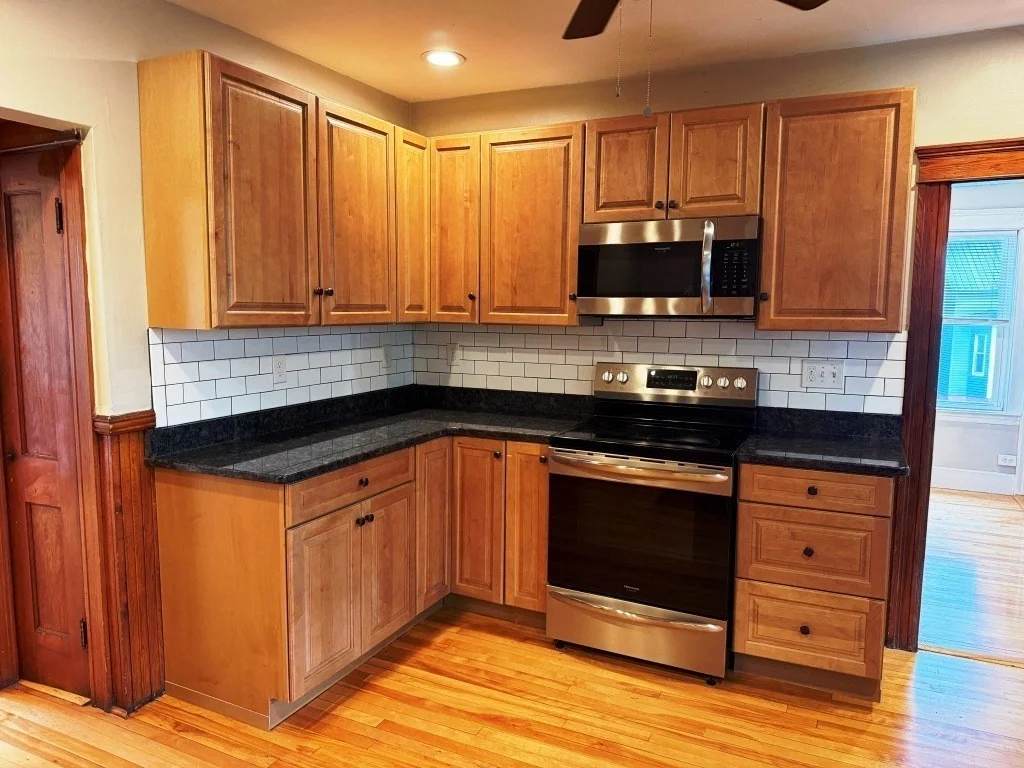 1 bed, 1 bath apartment for rent at 1 Samoset Rd Unit 2L, Worcester — photo 3 of 34