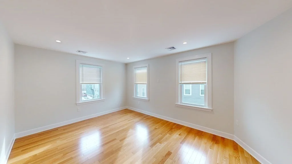 2 bed, 1 bath apartment for rent at 1 Sayward Pl Unit 3F, South Boston — photo 4 of 21
