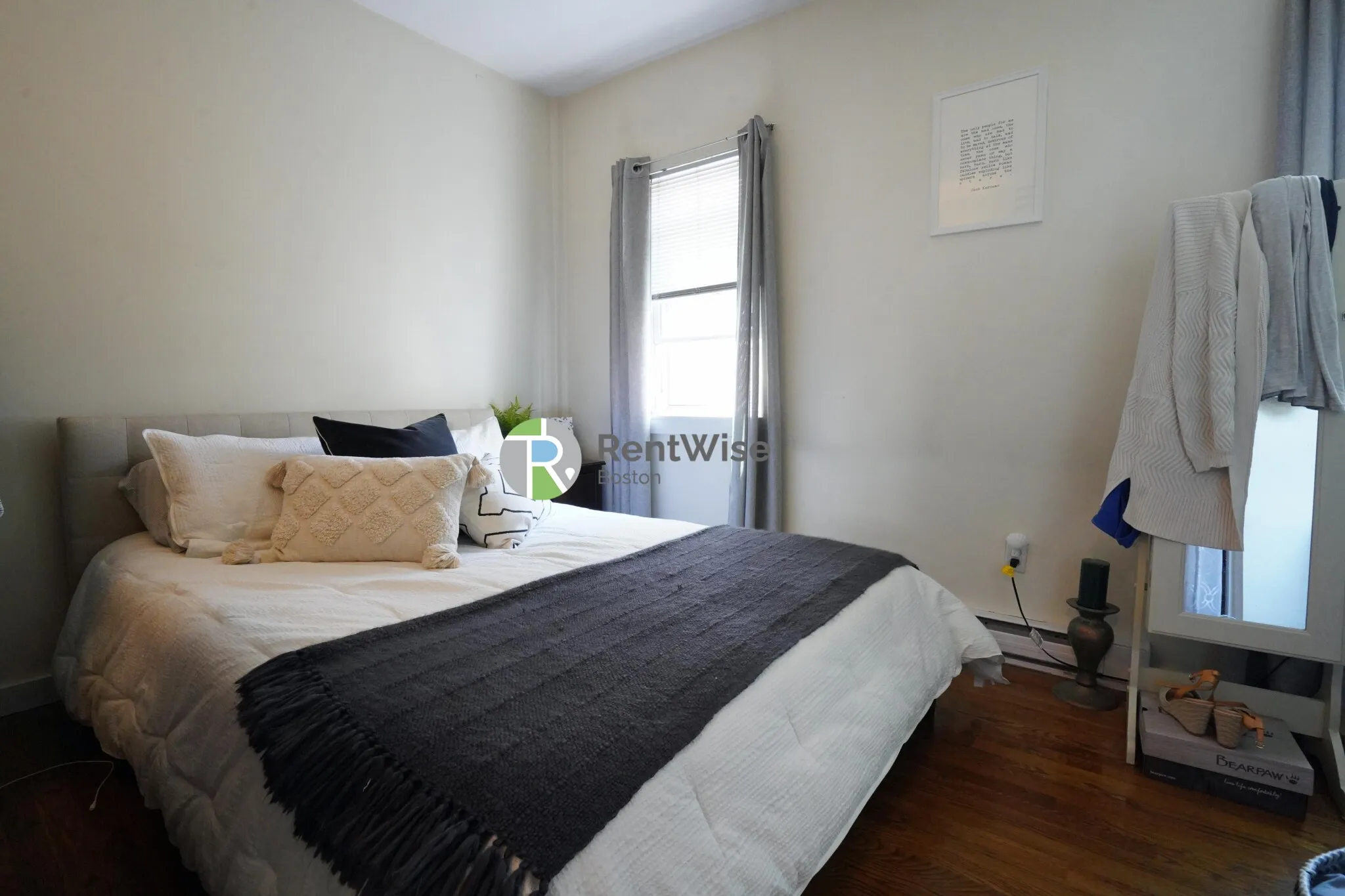 1 bed, 1 bath apartment for rent at 1 Schrepel Pl Unit 1, South Boston — photo 8 of 15