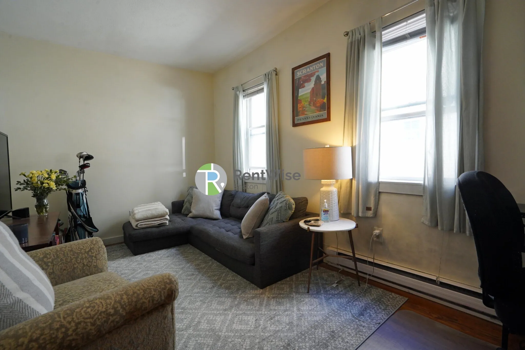 1 bed, 1 bath apartment for rent at 1 Schrepel Pl Unit 1, South Boston — photo 2 of 15