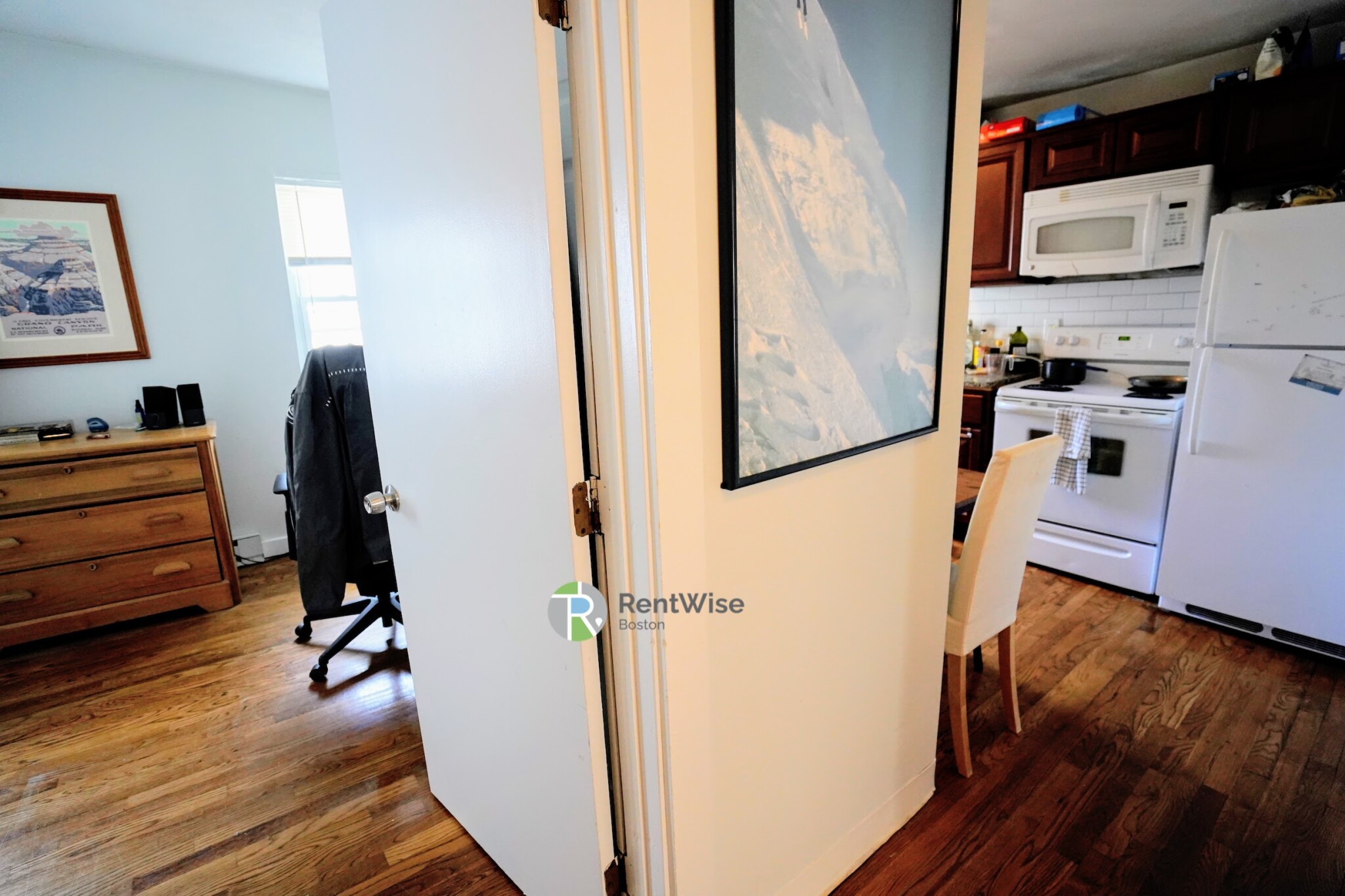 2 bed, 1 bath apartment for rent at 1 Schrepel Pl Unit 2, South Boston — photo 6 of 25