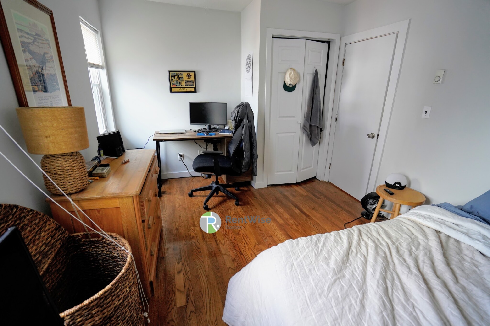 2 bed, 1 bath apartment for rent at 1 Schrepel Pl Unit 2, South Boston — photo 7 of 25