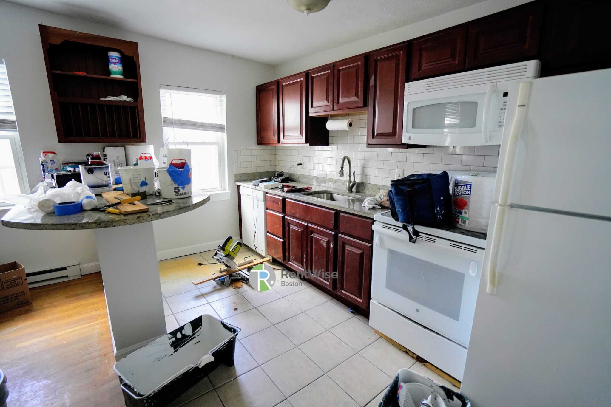 2 bed, 1 bath apartment for rent at 1 Schrepel Pl Unit 3, South Boston — photo 4 of 18