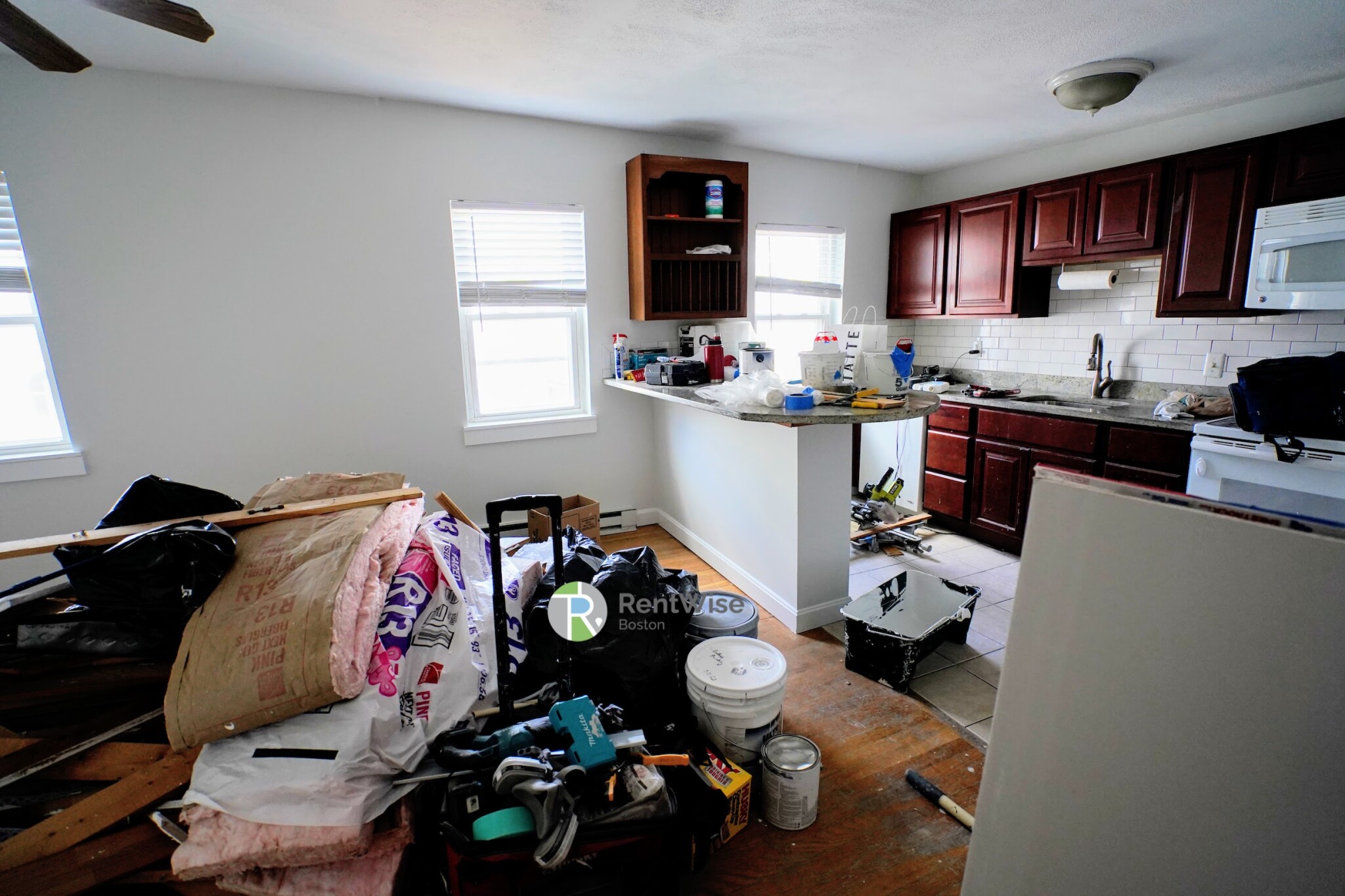 2 bed, 1 bath apartment for rent at 1 Schrepel Pl Unit 3, South Boston — photo 1 of 18