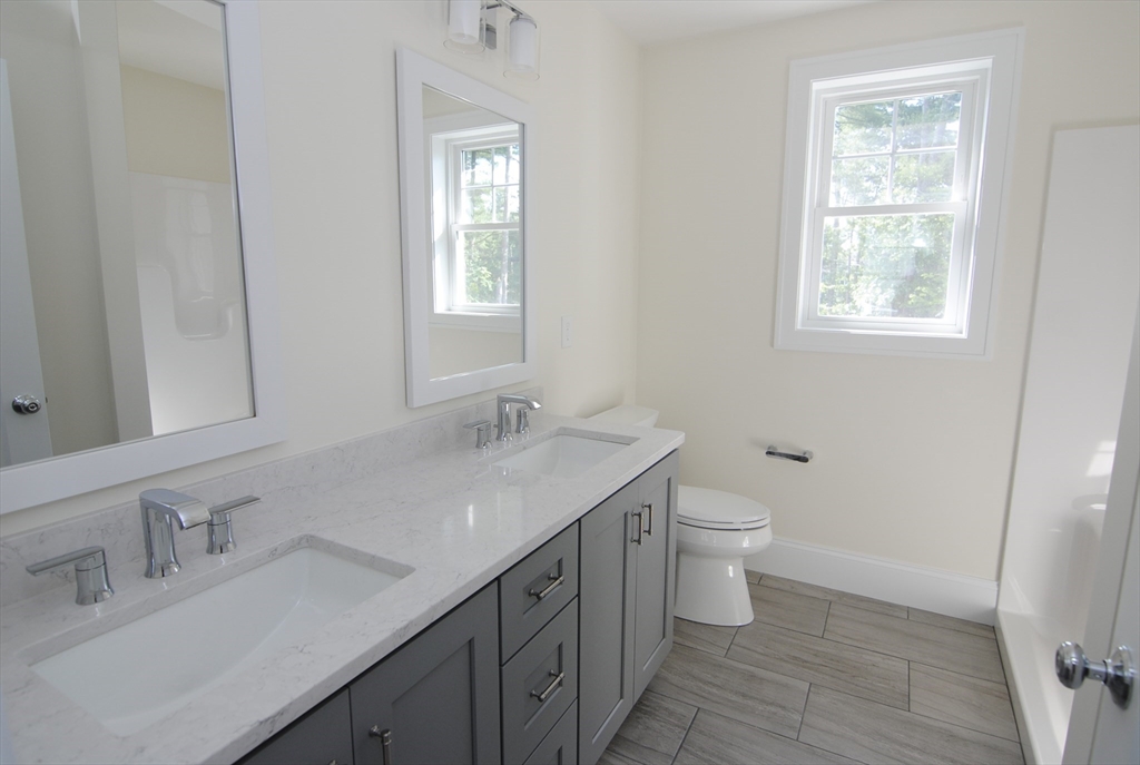 3 bed, 2 bath apartment for rent at 1 Scout Ln Unit 1, Nashua — photo 13 of 27
