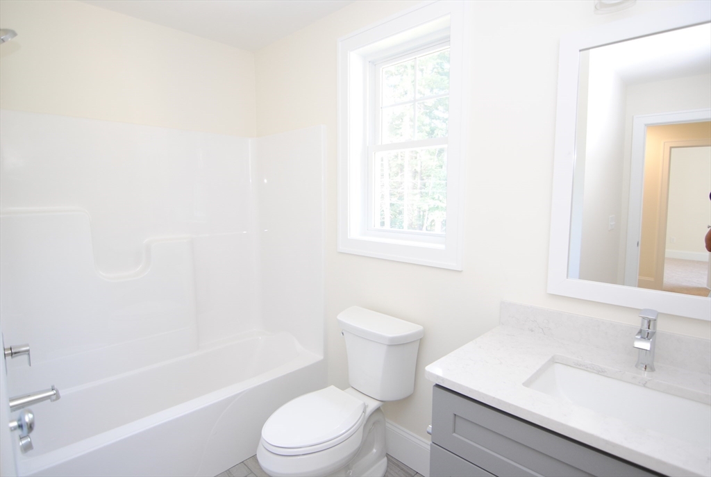 3 bed, 2 bath apartment for rent at 1 Scout Ln Unit 1, Nashua — photo 20 of 27