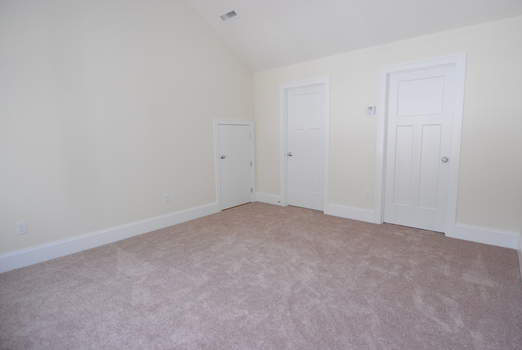 3 bed, 2 bath apartment for rent at 1 Scout Ln Unit 1, Nashua — photo 12 of 27