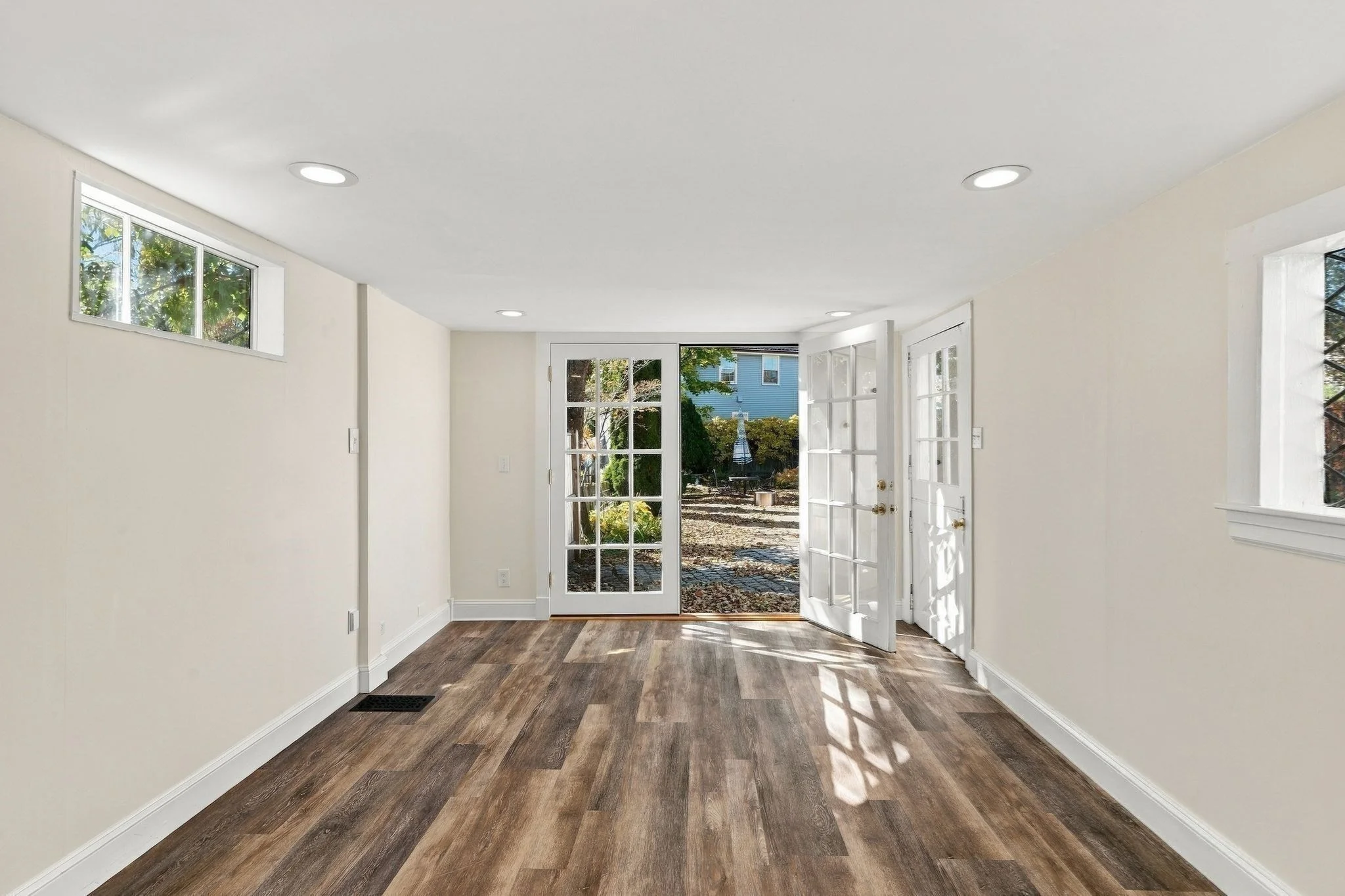 1 bed, 1 bath apartment for rent at 1 Selman St Unit 2, Marblehead — photo 5 of 29