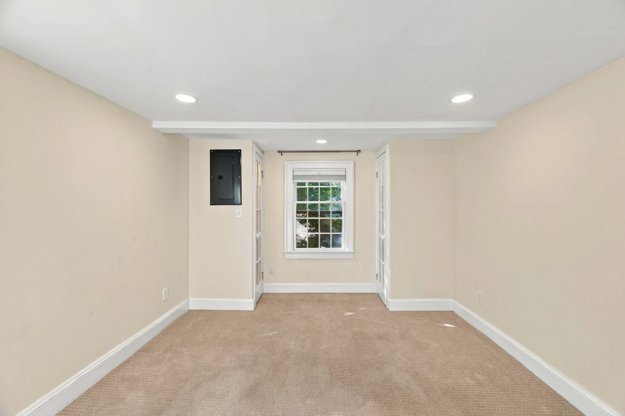 1 bed, 1 bath apartment for rent at 1 Selman St Unit 2, Marblehead — photo 15 of 29