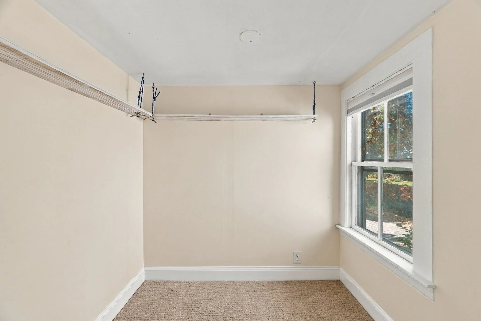 1 bed, 1 bath apartment for rent at 1 Selman St Unit 2, Marblehead — photo 23 of 29