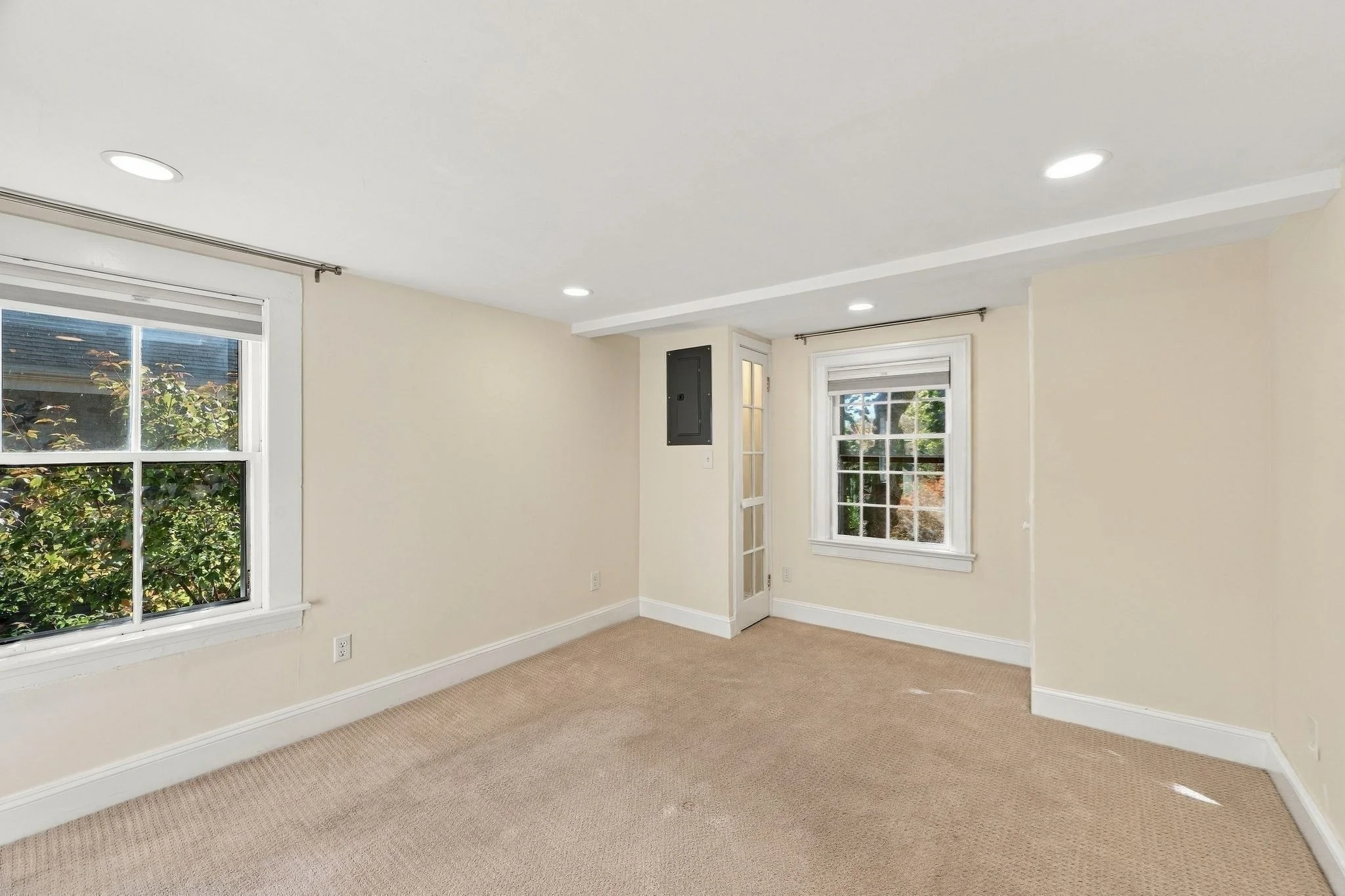 1 bed, 1 bath apartment for rent at 1 Selman St Unit 2, Marblehead — photo 17 of 29