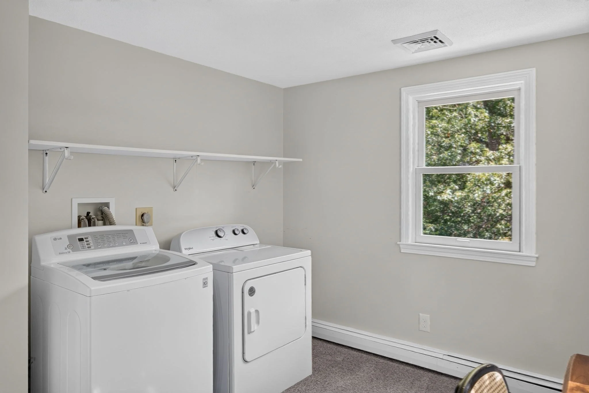 4 bed, 2 bath apartment for rent at 1 Seneca Ln Unit 1, Plymouth — photo 31 of 39