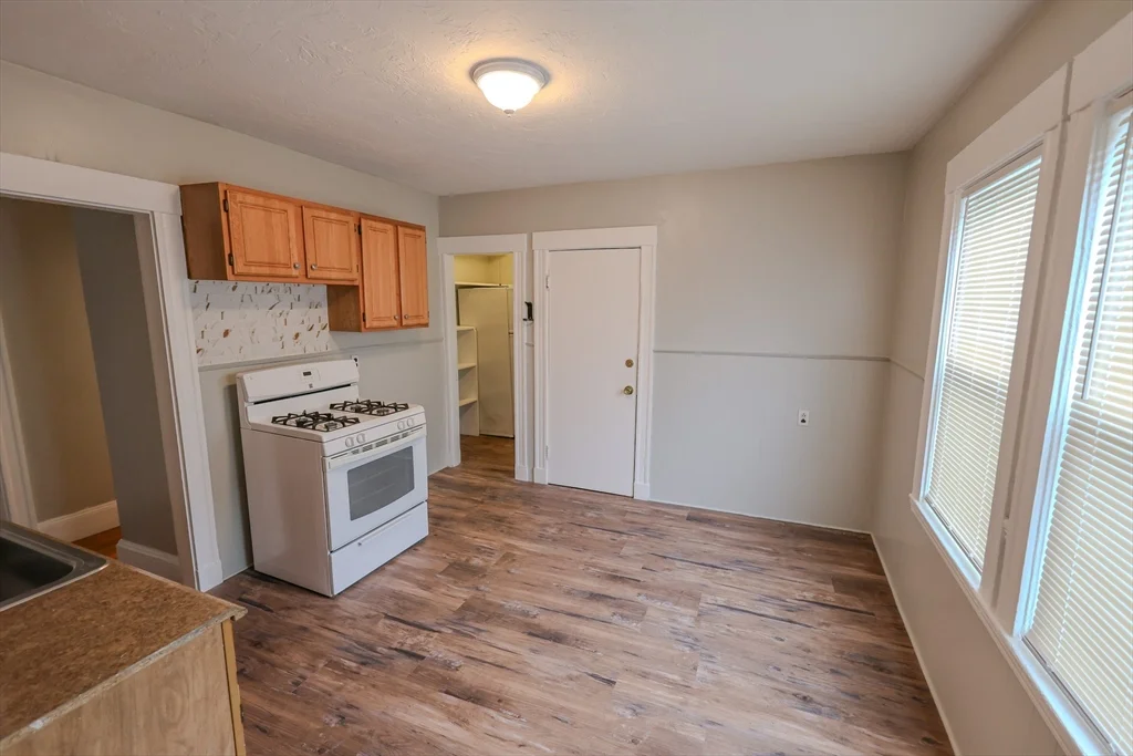 3 bed, 1 bath apartment for rent at 1 Shafter St Unit 1, Dorchester
