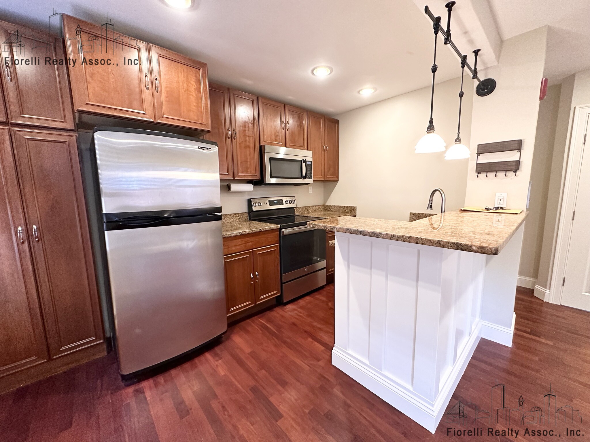 2 bed, 1 bath apartment for rent at 1 Sheafe St Unit 4, North End — photo 1 of 11