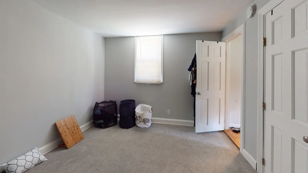 2 bed, 1 bath apartment for rent at 1 Shepard Pl Unit 1, Boston — photo 6 of 8