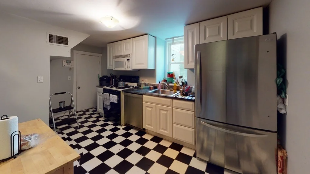2 bed, 1 bath apartment for rent at 1 Shepard Pl Unit 1, Boston — photo 2 of 8
