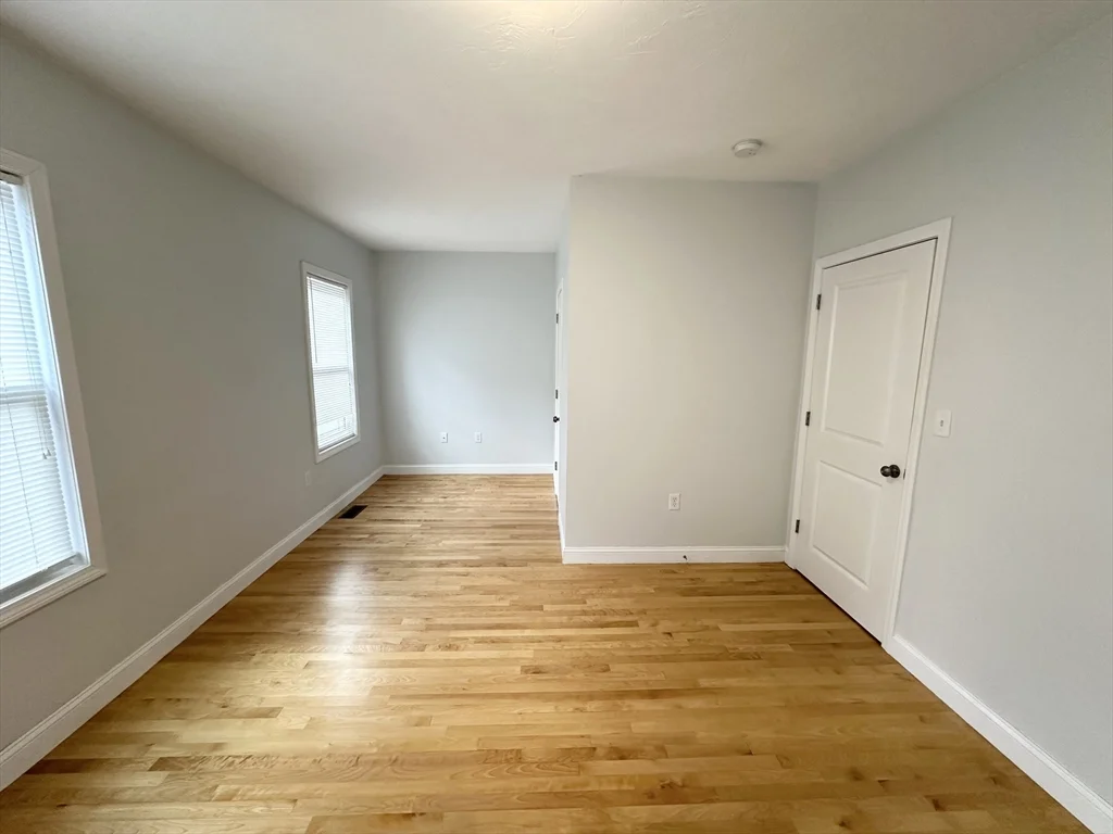 2 bed, 1 bath apartment for rent at 1 South Lincoln St Unit 1, Haverhill — photo 9 of 9