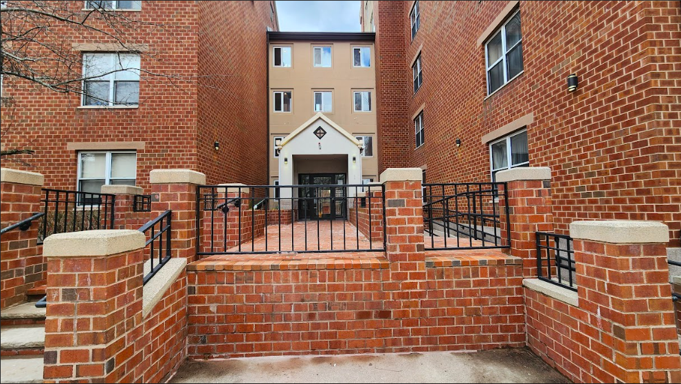 1 bed, 1 bath apartment for rent at 1 South Point Dr Unit 109, Dorchester — photo 7 of 19