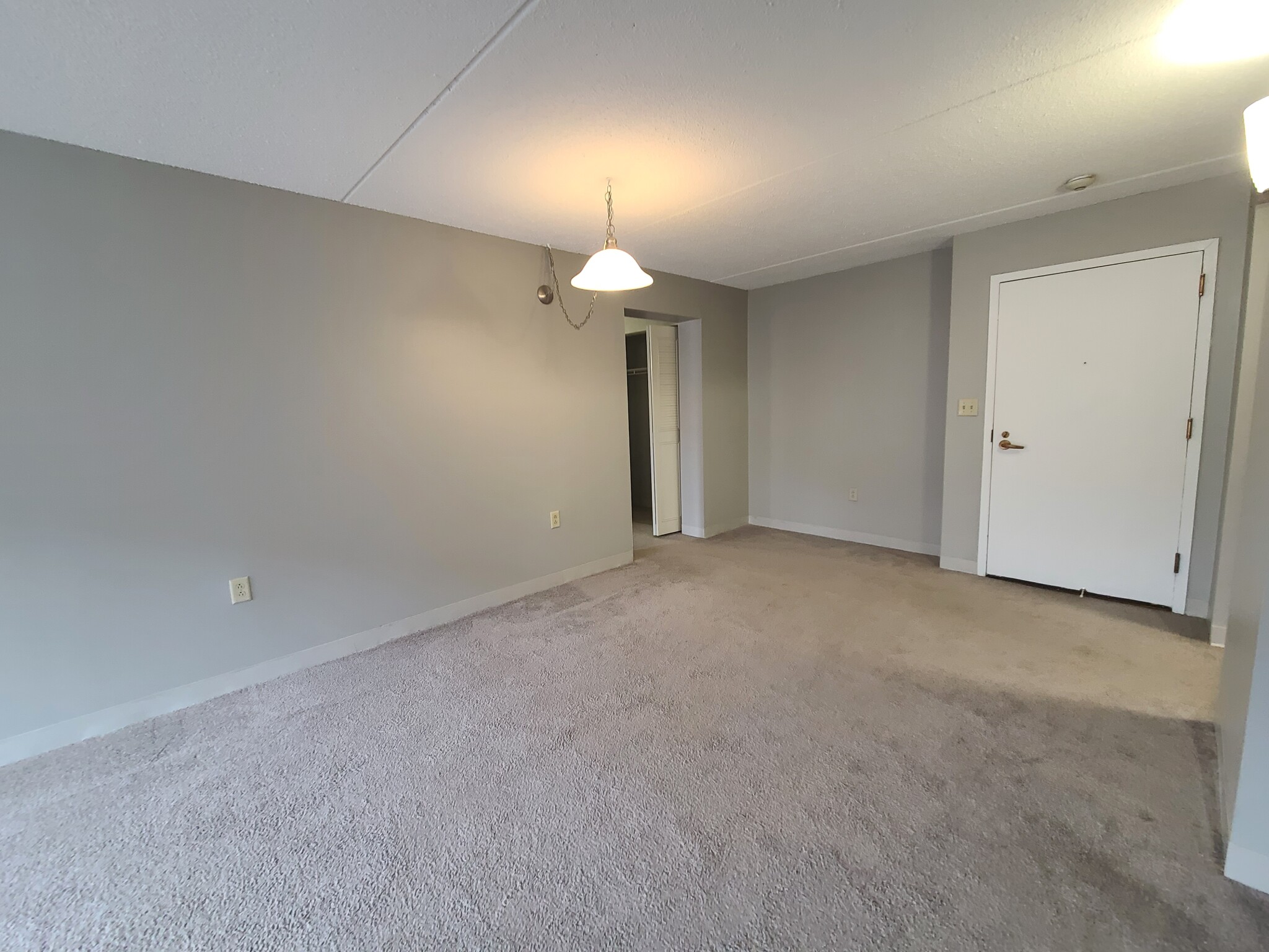 2 bed, 2 bath apartment for rent at 1 South Point Dr Unit 404, Dorchester — photo 3 of 24