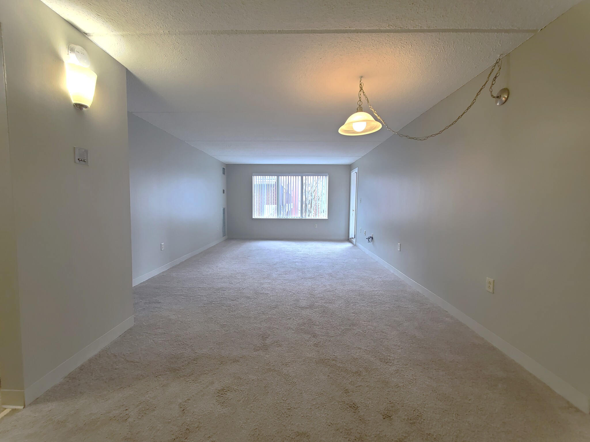 2 bed, 2 bath apartment for rent at 1 South Point Dr Unit 404, Dorchester — photo 2 of 24