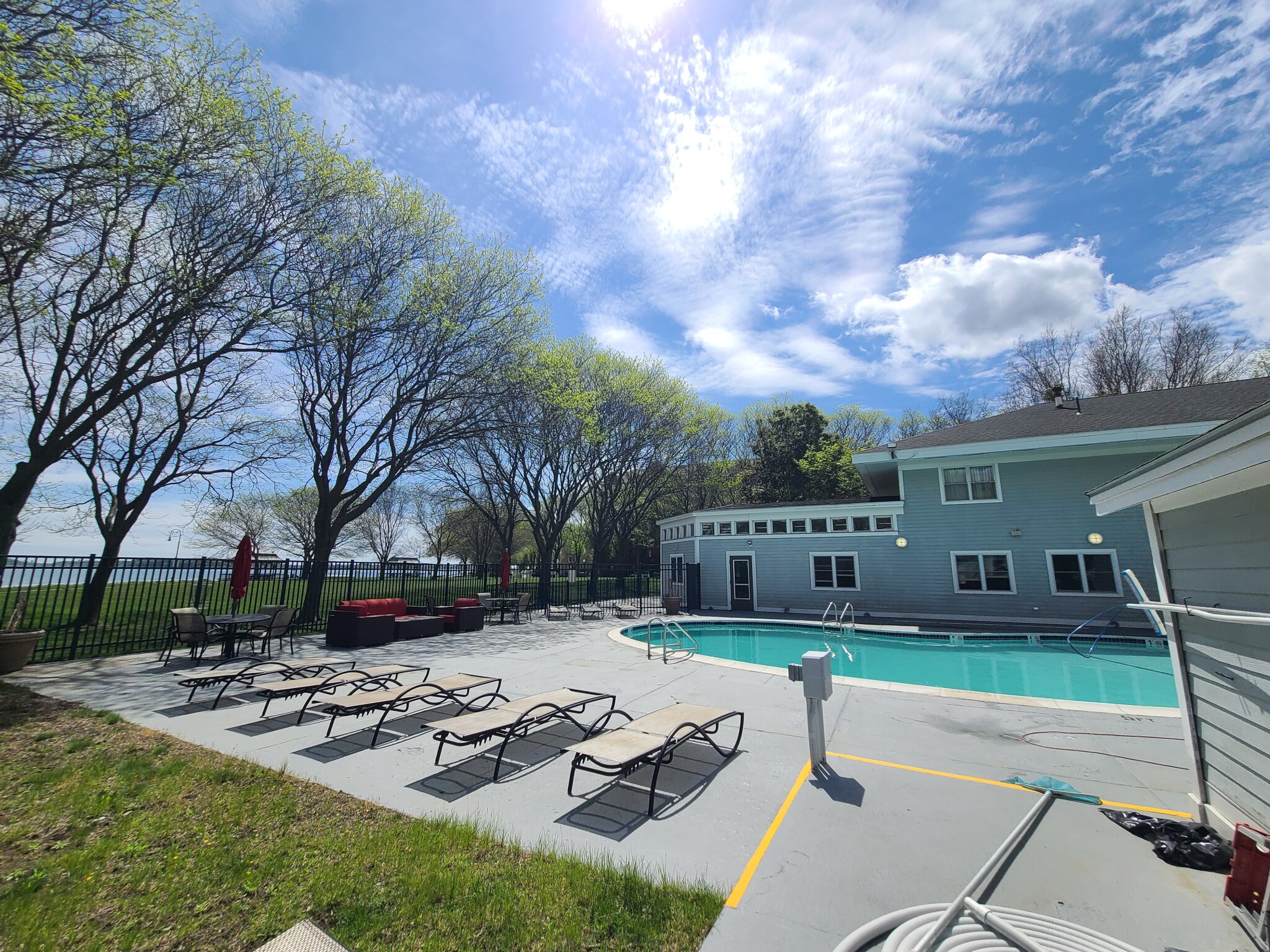 2 bed, 2 bath apartment for rent at 1 South Point Dr Unit 408, Dorchester — photo 12 of 21