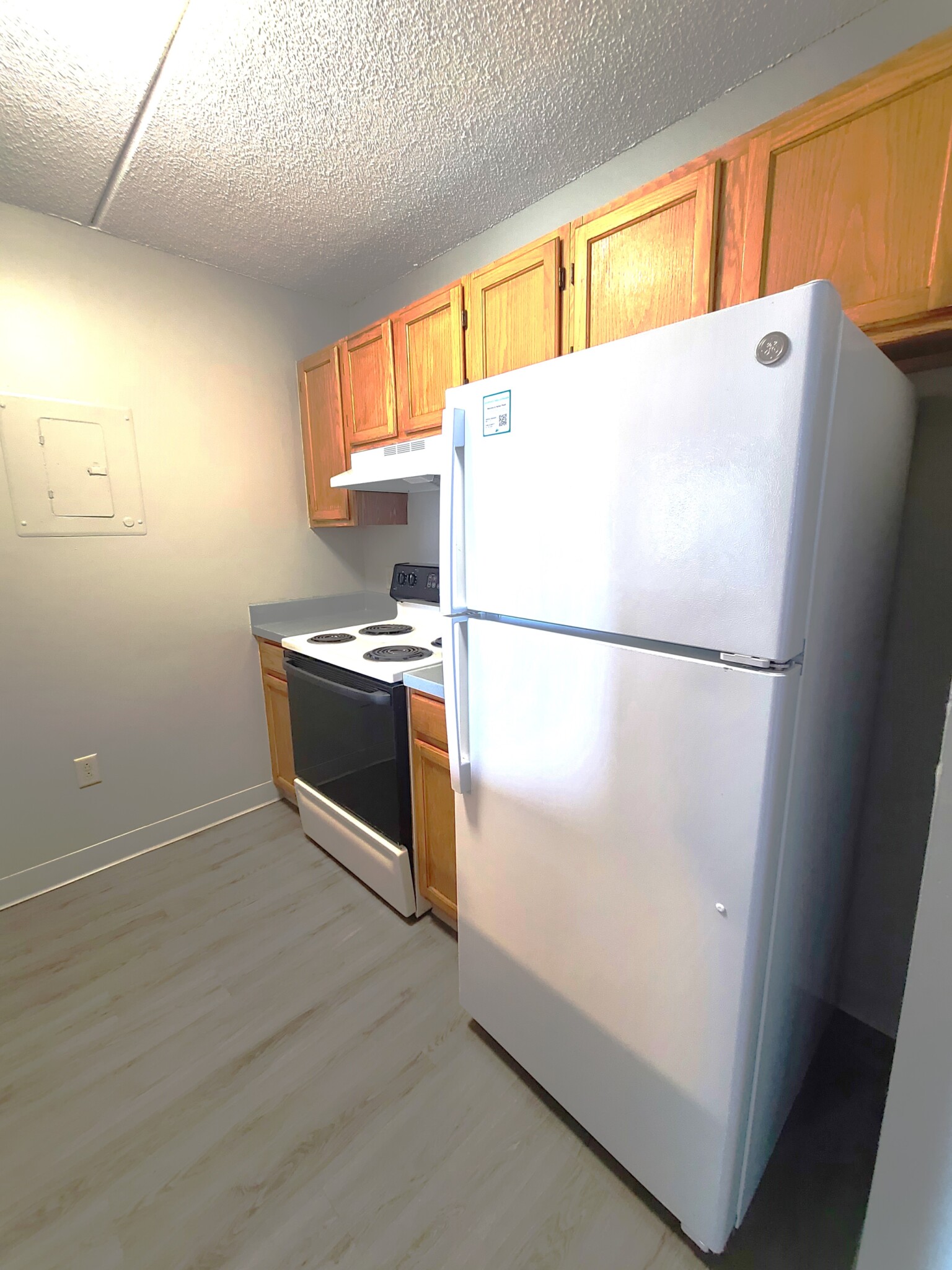 2 bed, 2 bath apartment for rent at 1 South Point Dr Unit 408, Dorchester — photo 3 of 21