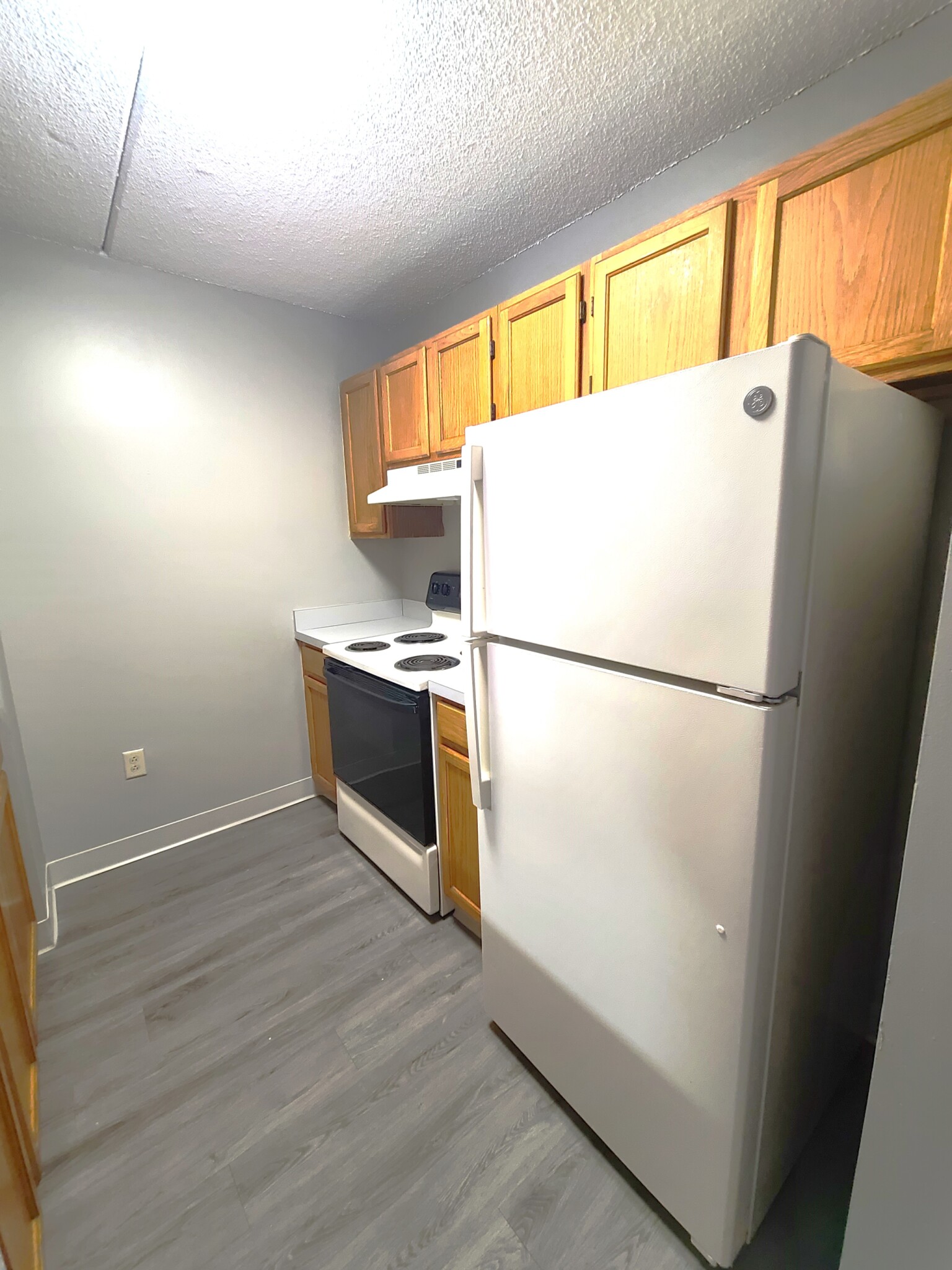 2 bed, 1 bath apartment for rent at 1 South Point Dr Unit 410, Dorchester — photo 3 of 22