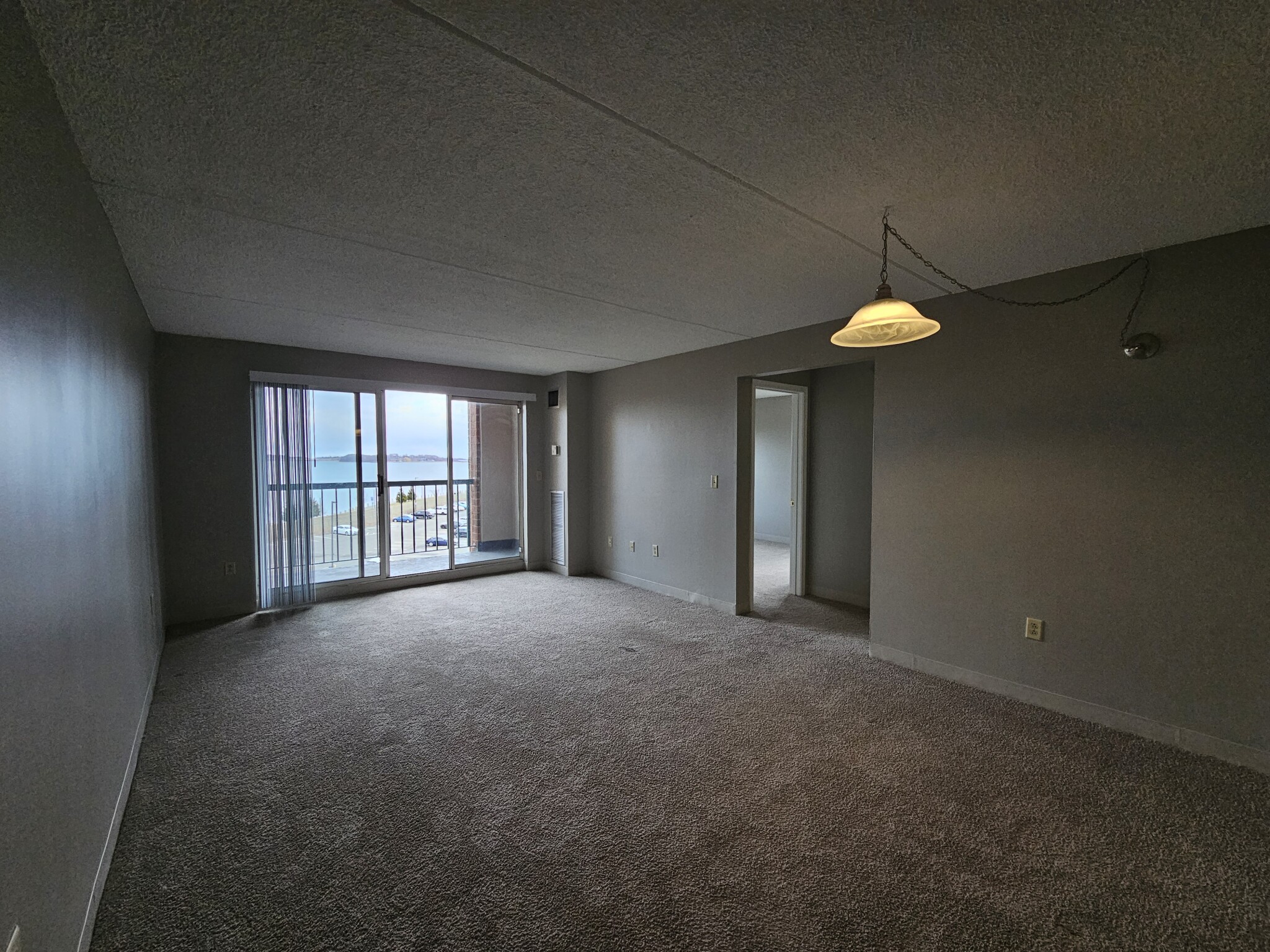 2 bed, 1 bath apartment for rent at 1 South Point Dr Unit 608, Dorchester — photo 7 of 34