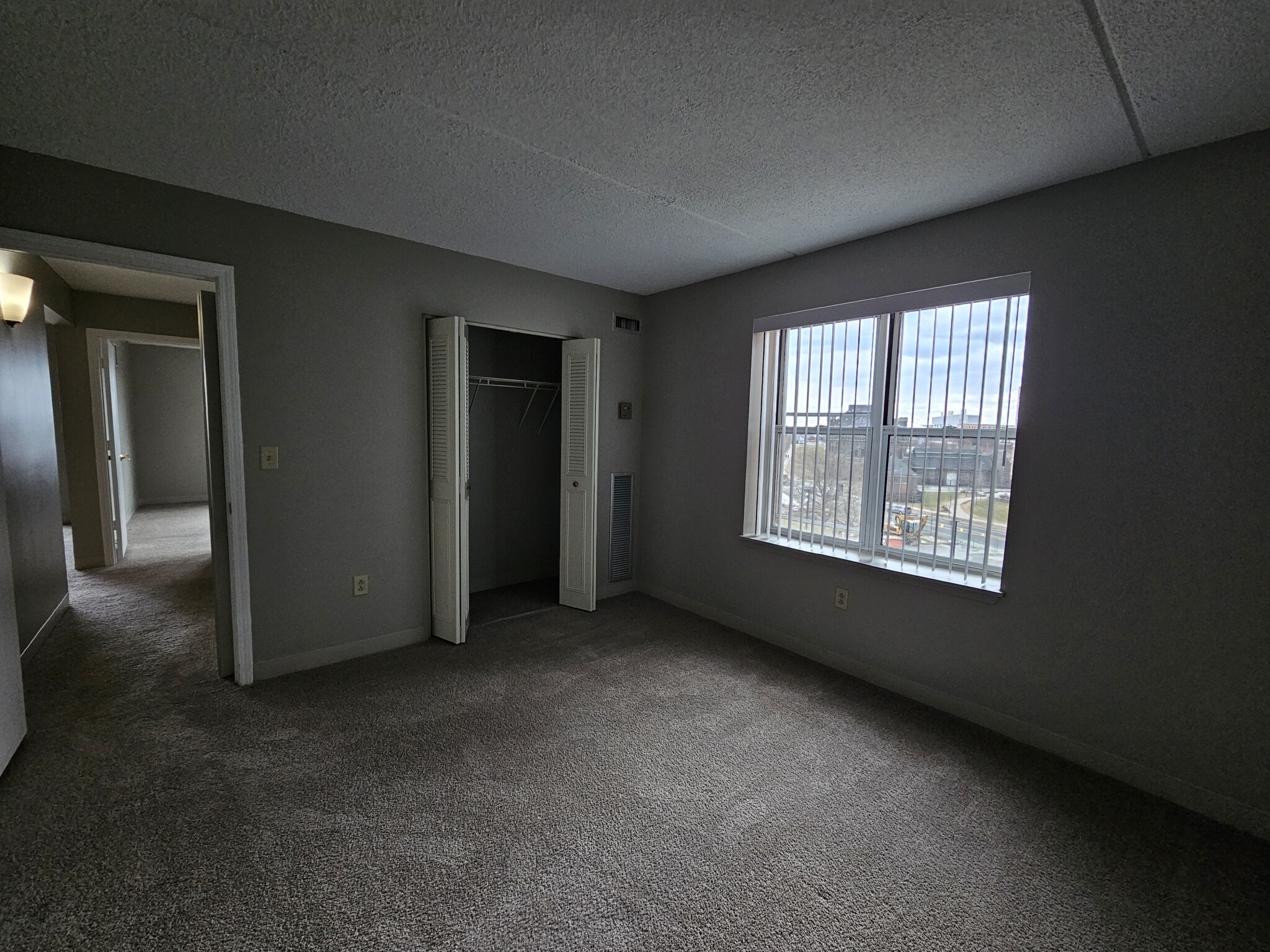 2 bed, 1 bath apartment for rent at 1 South Point Dr Unit 608, Dorchester — photo 17 of 34